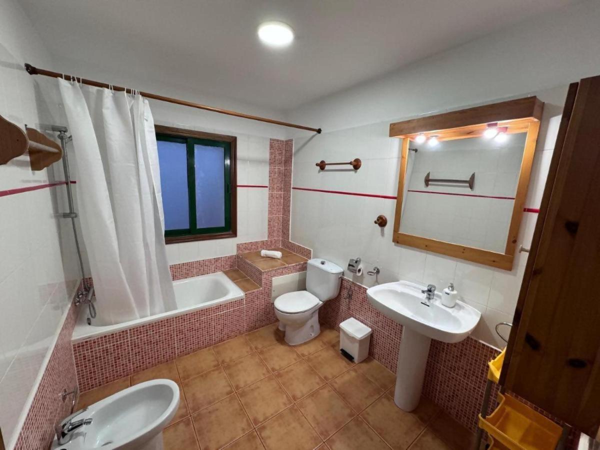 Vivienda En El Centro De La Isla 2Hab Con Terraza Apartment Valverde  Exterior photo